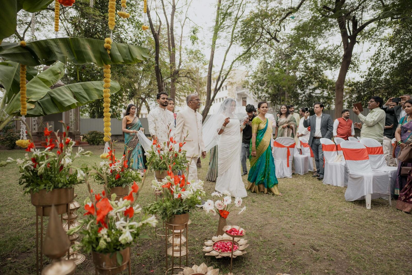 Srushti wed Nilesh — frame 28