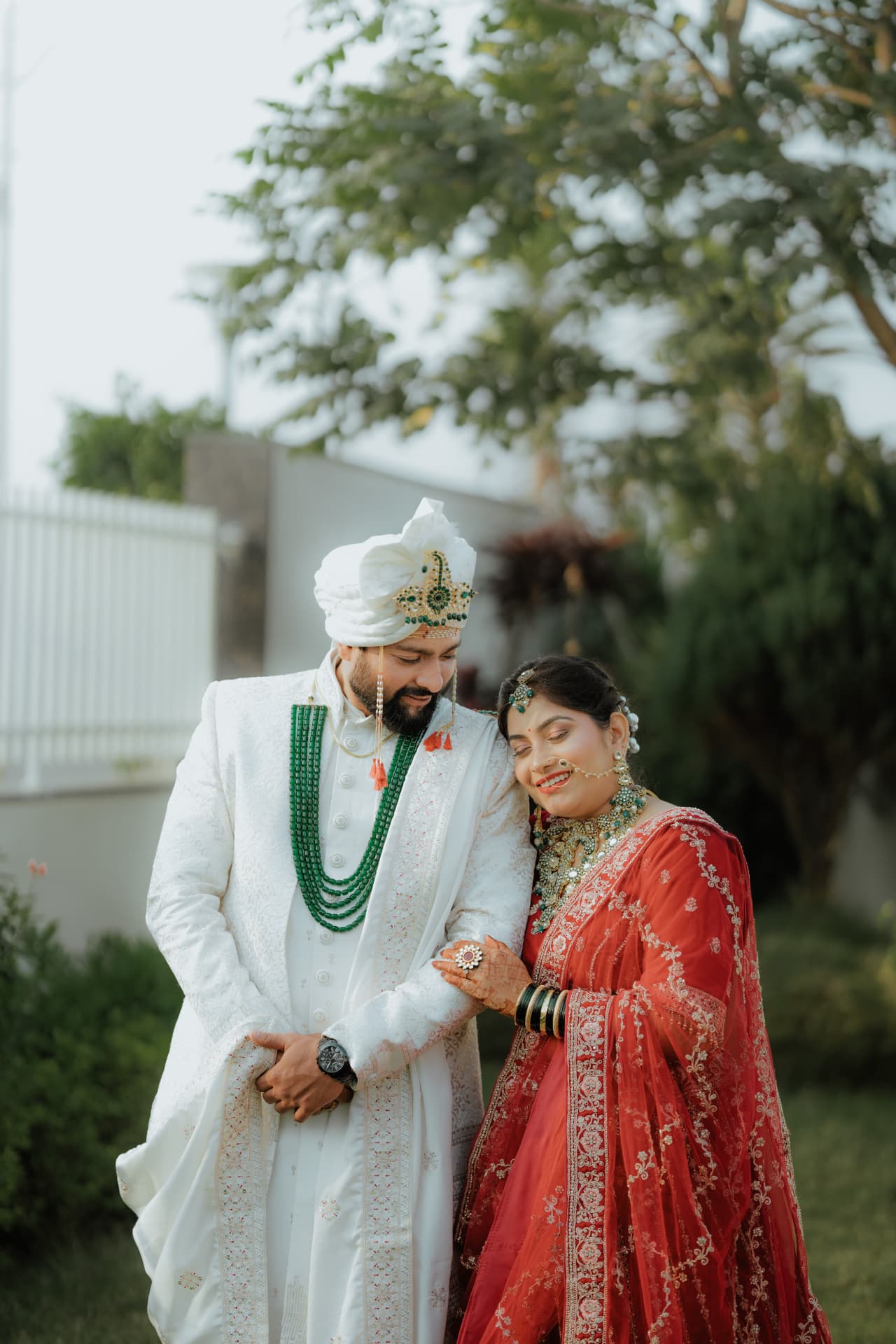 Family together during the wedding day